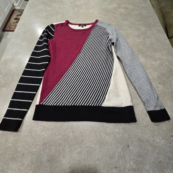 RW&CO. Women's Mixed Multi-Colors/Patterns Long Sleeves Knit Top - Size XS/TP - Picture 2 of 13